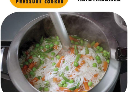 Hawkins Futura Pressure Cooker, Hard Anodised Pressure Cooker, Induction Cooker, Small Cooker, Black