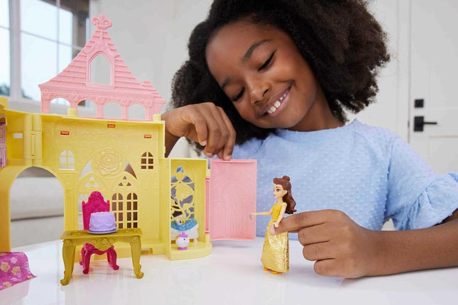 Barbie Fashion Doll with Accessories – Modern Stylish Outfit for Imaginative Fashion Storytelling – JDP54